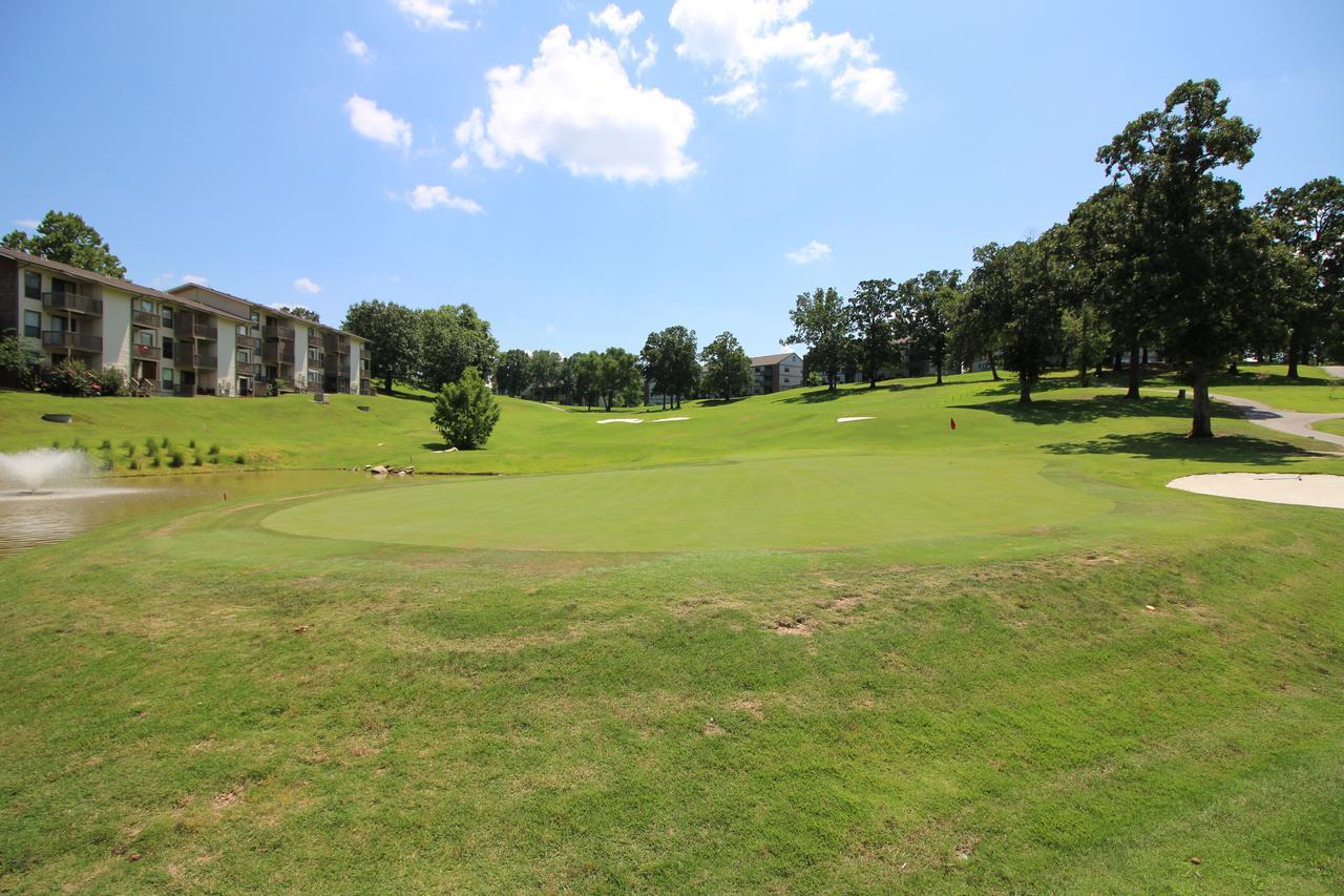 Pointe Royale Condo Vacation And Golf Resort Бренсън Екстериор снимка